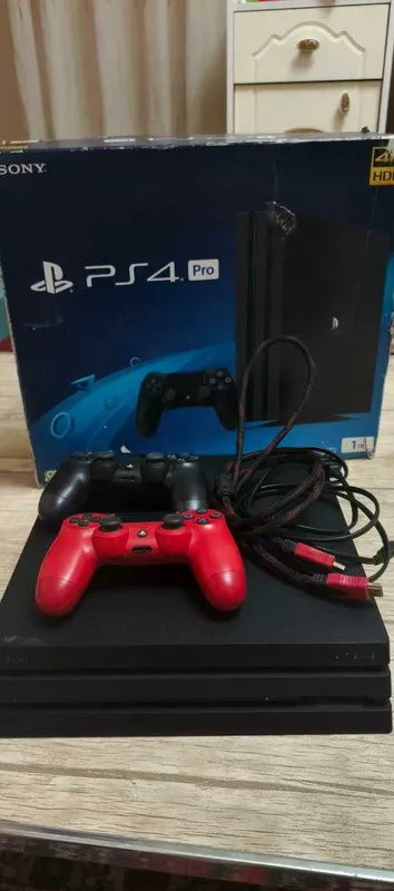 playstation 4 pro 1 TB 7 playstation 4 pro 1 TB 7