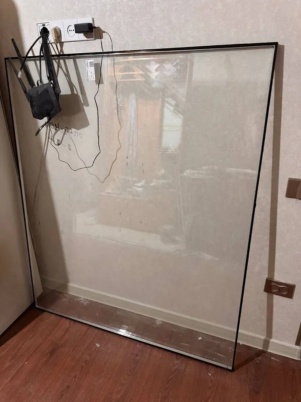 Продается стекло 2