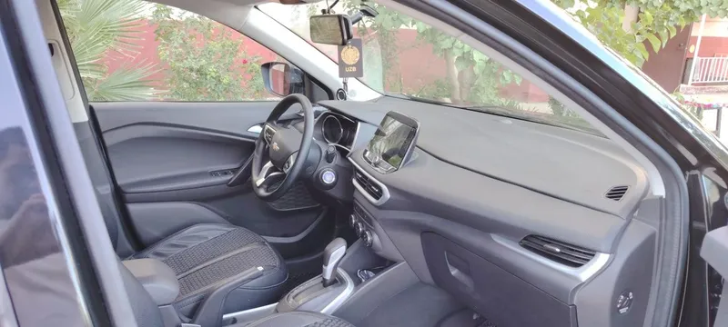 CHevrolet TRACKER-2 3 CHevrolet TRACKER-2 3