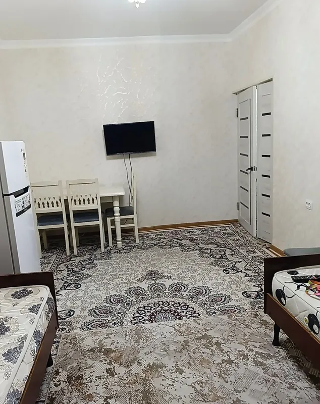Продаю 1в2/5/5, 40 м². Балкон 2×3, Карасу 2. 2