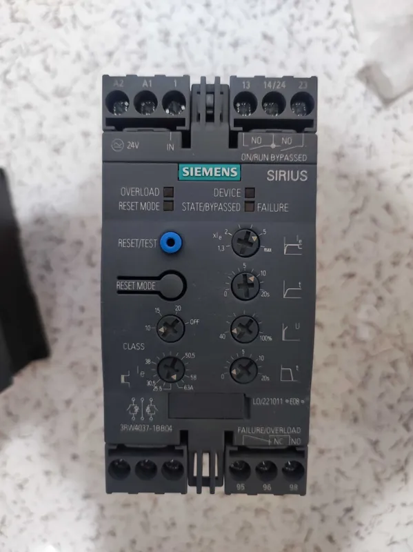 Siemens Sirius SoftStarter(плавного пуска) 1 Siemens Sirius SoftStarter(плавного пуска) 1