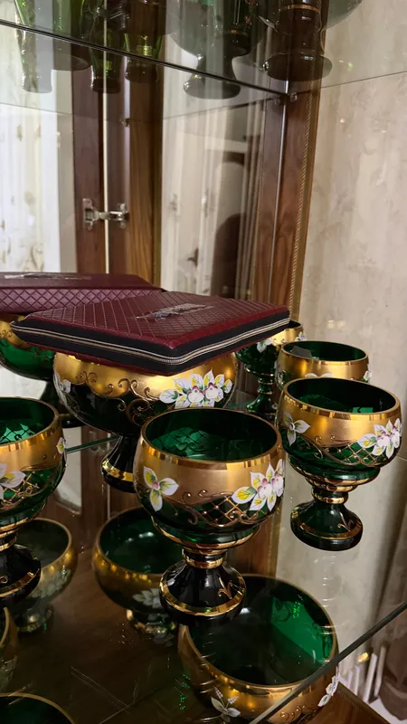 Saroy idish-tovoqlarini shoshilinch sotaman 5 Saroy idish-tovoqlarini shoshilinch sotaman 5