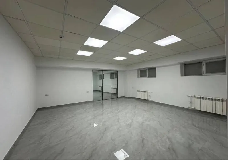 Продается офис Ор-р: Ц4, кафе Централ 206м2 4 Продается офис Ор-р: Ц4, кафе Централ 206м2 4