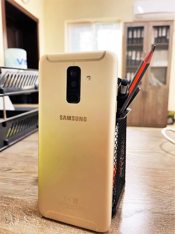 Samsung a6 sotiladi — фото 1