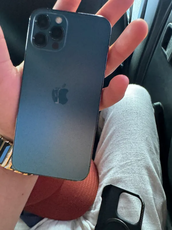 Iphone 12 pro 1