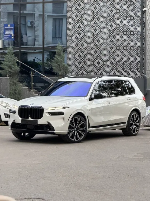 Bugun sotuvimizda BMW X7 40i — фото 1
