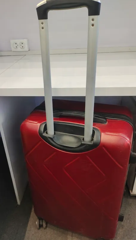 чемодан