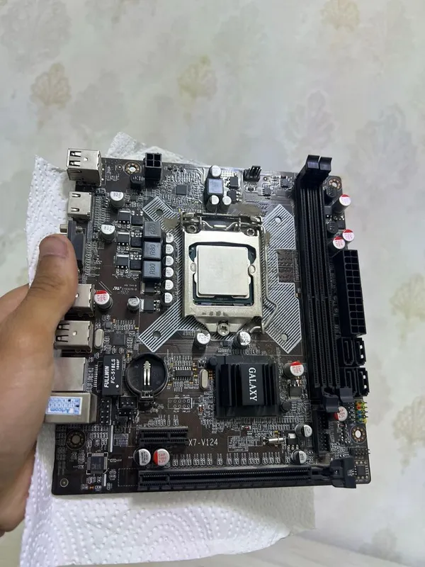 Plata sotiladi H61 ddr 3 3 Plata sotiladi H61 ddr 3 3