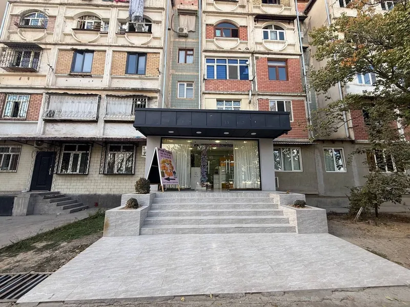 Продаётся нежилой помещение первая линия ор. Тахтапул , Алмазарский р