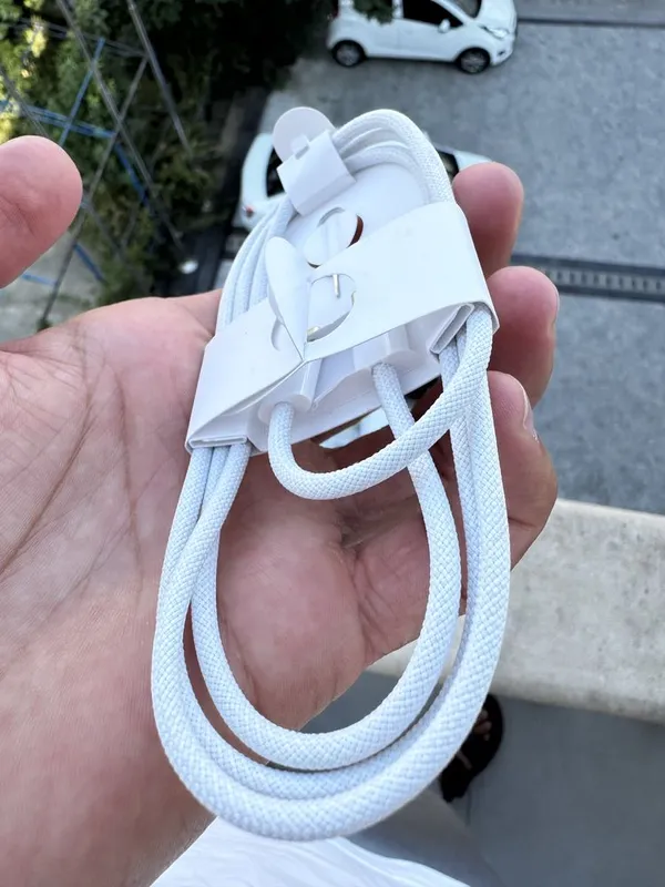 iPhone Type C kabel, ORIGINALI !!! 3 iPhone Type C kabel, ORIGINALI !!! 3