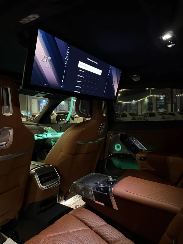 BMW i7 xDrive60 M Sport 2023 6