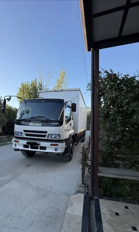 Isuzu 10-тонный, состояние отличное 1 Isuzu 10-тонный, состояние отличное 1