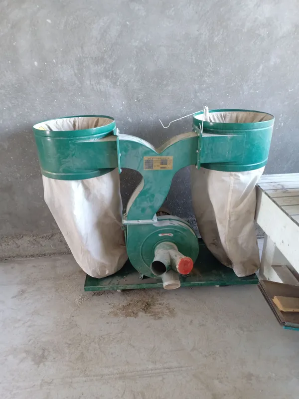 CNC stanok (rover) SNS 1325, ishlaydi. Changyutgich bor 4