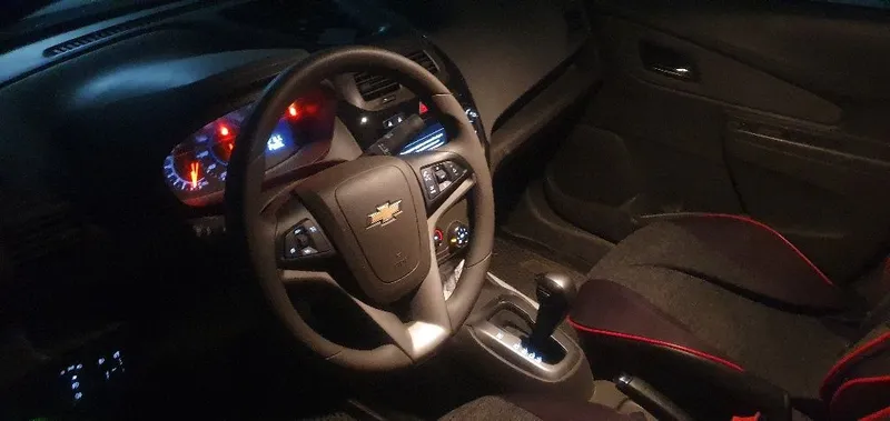 Chevrolet cobalt 5