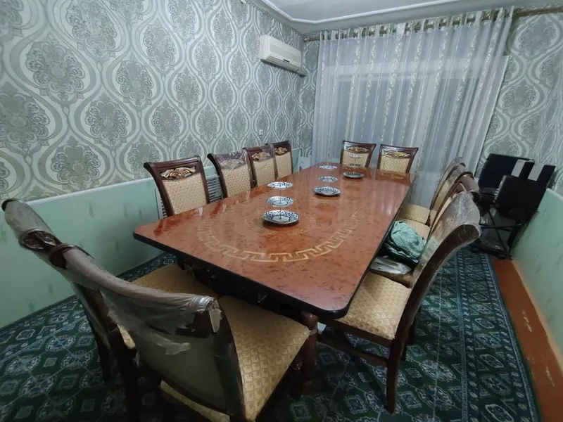 Стол стул сотилади 2