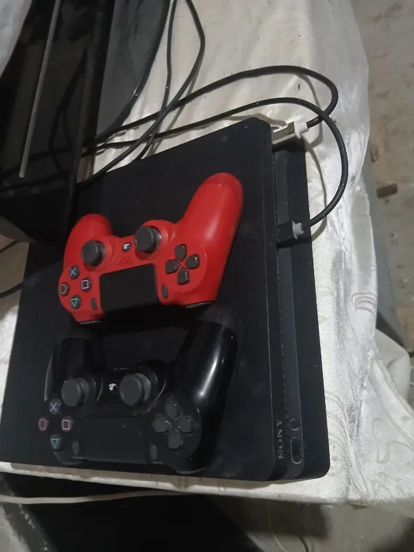 PlayStation 4 Pro 3 PlayStation 4 Pro 3