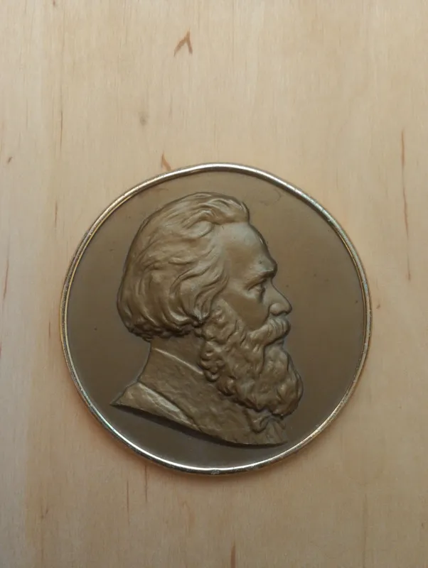 Плакетка, настольная медаль. К.Маркс
