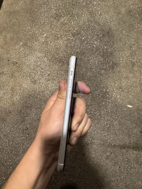 Iphone xr 64 tali srochna pul zarl yomks 100%