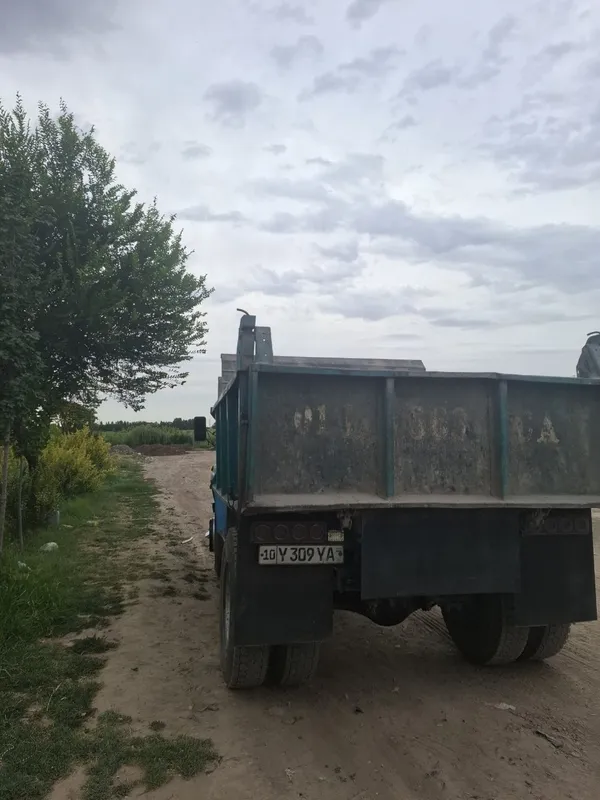 zil sotiladi srochna 5