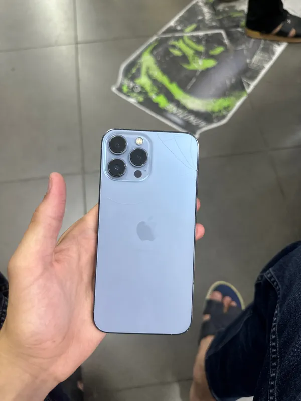 iPhone 13 Pro Max 2 iPhone 13 Pro Max 2