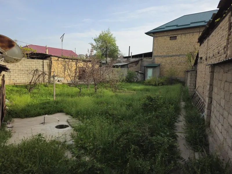 Продаётся СВОЙ дом с участком 4.4 . Ориентир Азербайджанский центр — фото 1