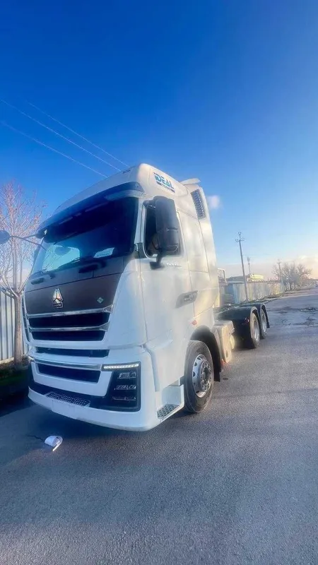 HOWO-T9H Tyagach Yangi CNG 6x4 Metan / Kredit - Lizing
