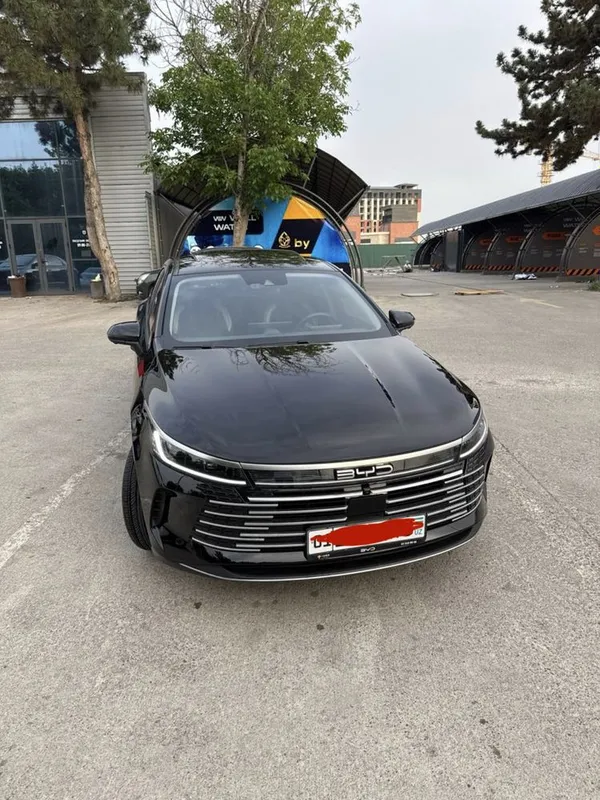 BYD Chazor flegship