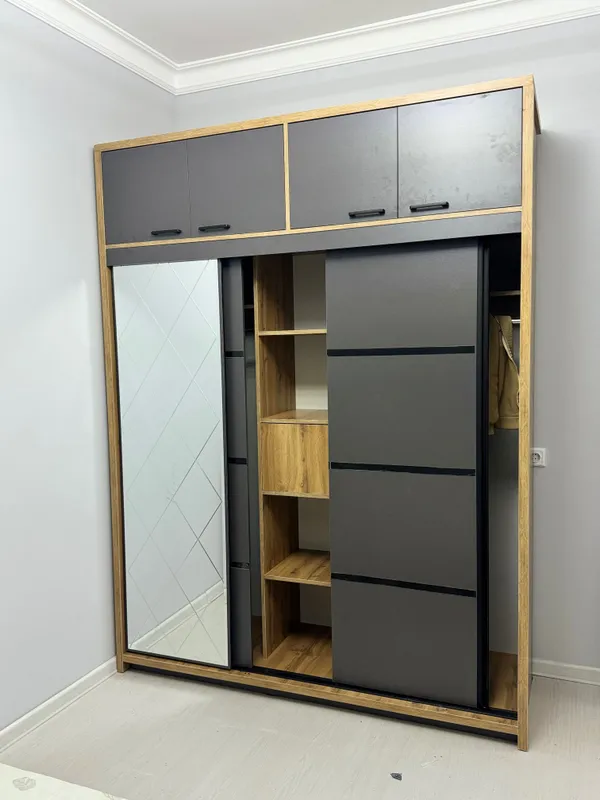Shkaf-kupe sotiladi 180×240 sfatli va chiroyli — фото 1