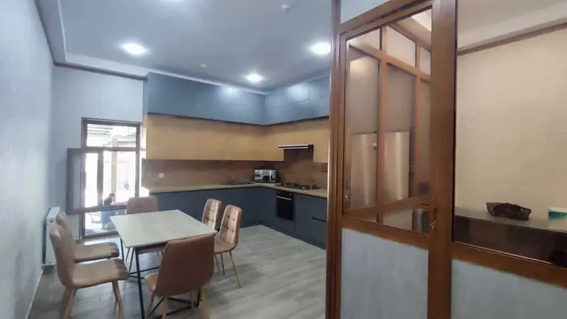 Продаётся Хостел площадью 500 м² в Бостанлыкском районе, Хумсан. — фото 6