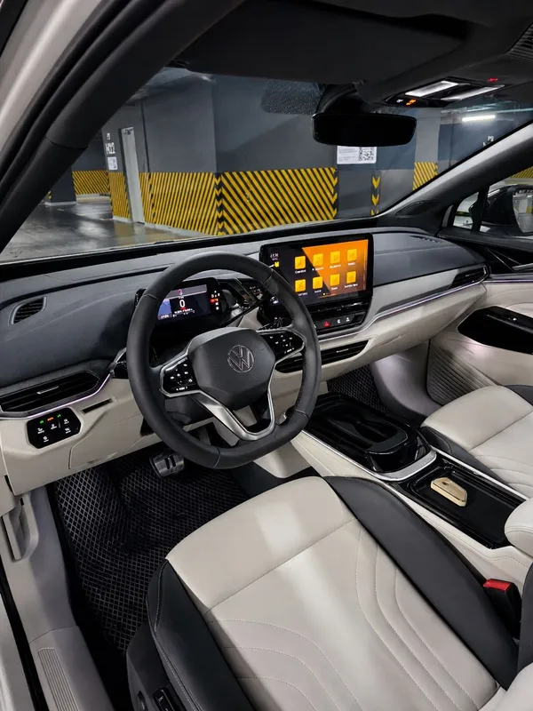 Volkswagen ID.4 crozz Pro Full 2021, белый салон, 360 камера, Head-Up — фото 5