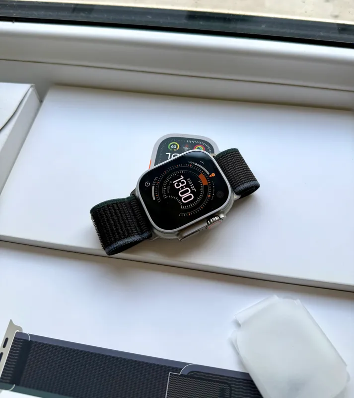 Apple iWatch Ultra(2) Natural Titanium 49mm 2 Apple iWatch Ultra(2) Natural Titanium 49mm 2