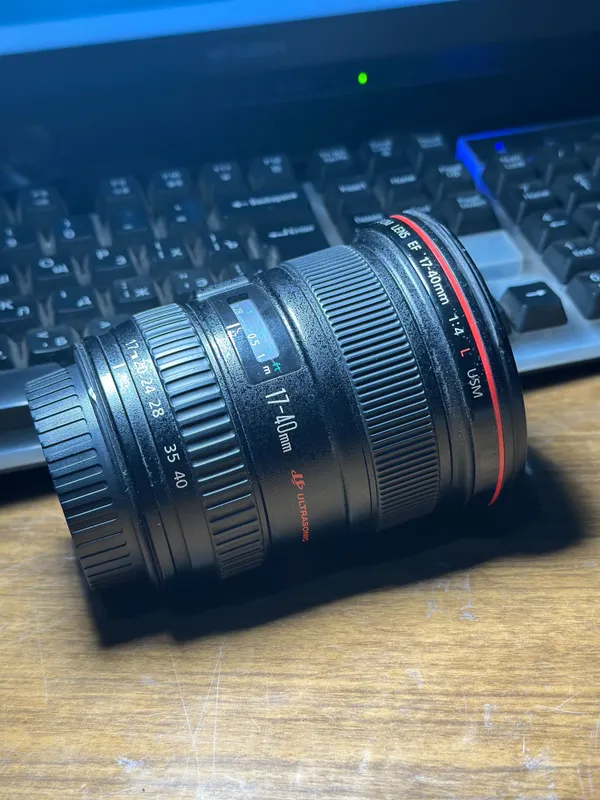 Sotiladi: Canon EF 17–40mm f/4L USM 3 Sotiladi: Canon EF 17–40mm f/4L USM 3