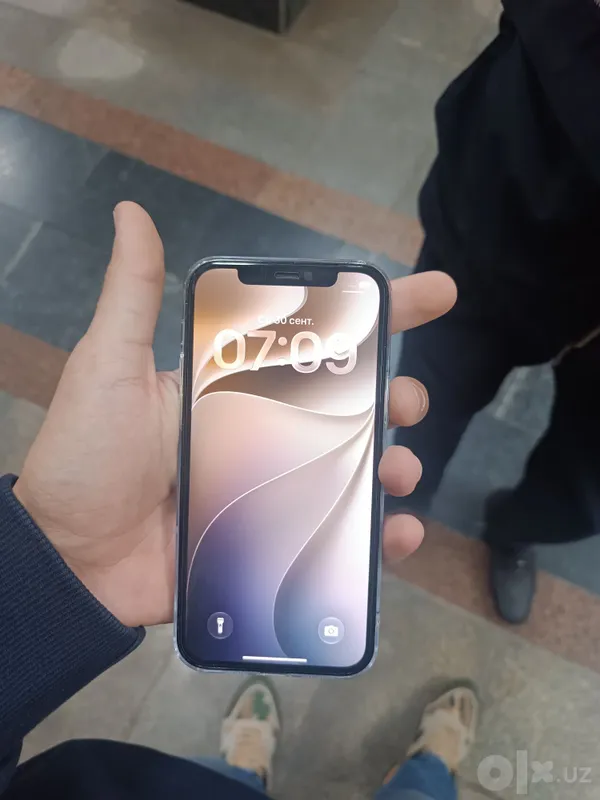 IPhone 12 Pro, идеальный 1 IPhone 12 Pro, идеальный 1