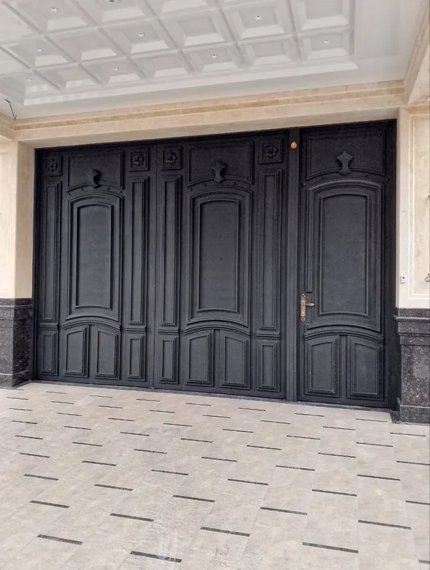 Ворота Darvoza Дарвоза ва Темир эшиклар
