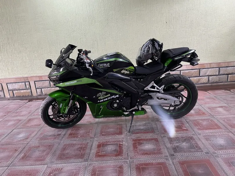 Mototsikl Kavasaki ninja 400 cc Sotiladi