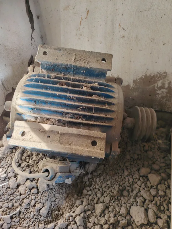 Elektr asinxron dvigatel 3 fazali sotiladi 4