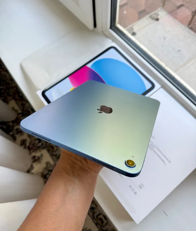 iPad A16 Blue 128GB 99% 4 iPad A16 Blue 128GB 99% 4