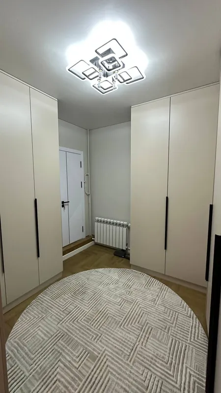 3/5/9 ЖК NRG Qorasuv — 3-комнатная квартира с ремонтом — фото 7