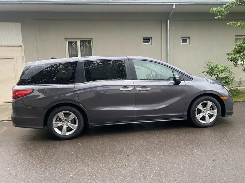 Honda odyssey 2019 — фото 1