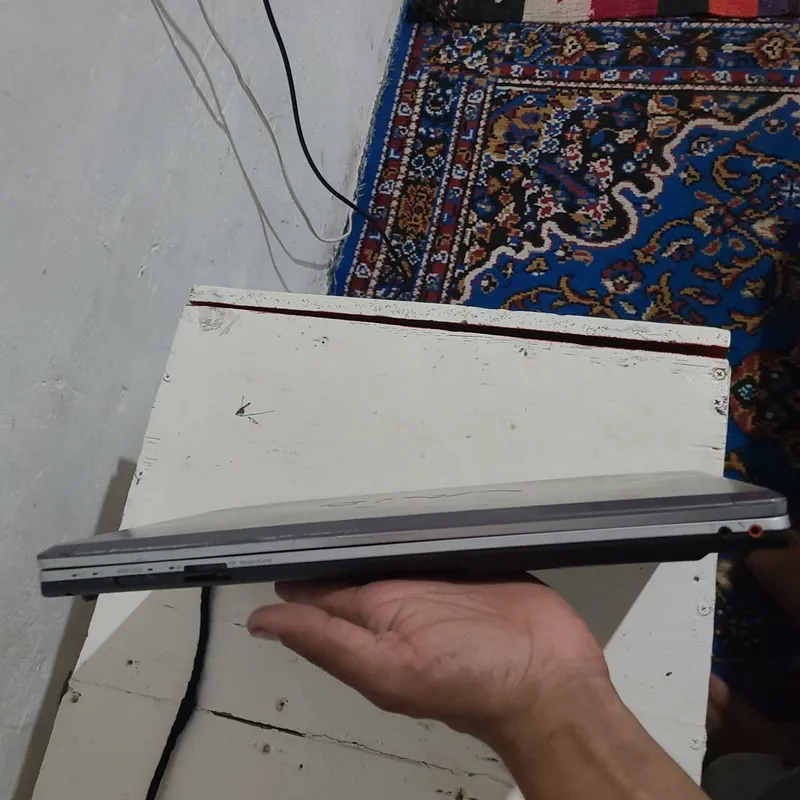 Soniy Notbuk sastaniyasi yaxshi 5 Soniy Notbuk sastaniyasi yaxshi 5