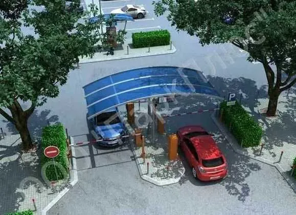 Пулуавтоматическая парковка — фото 1