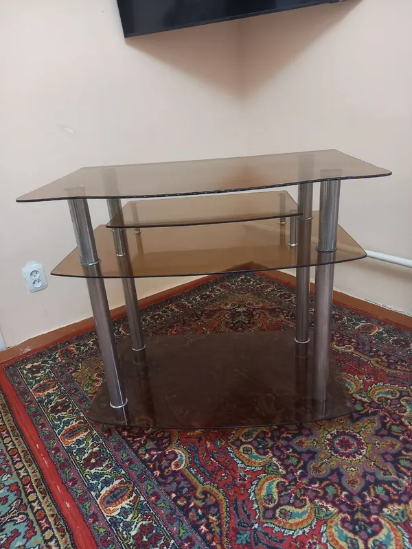 Usinday podstavka satiladi