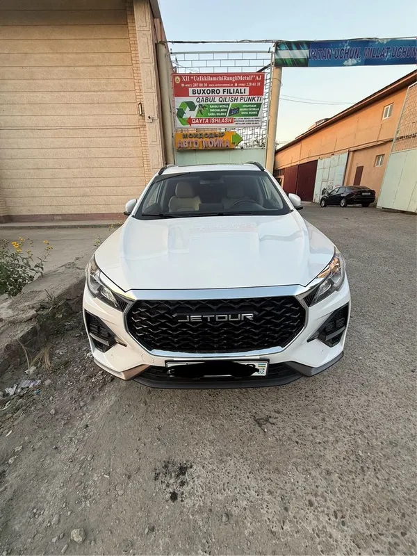 Jetour x70 2025 yil