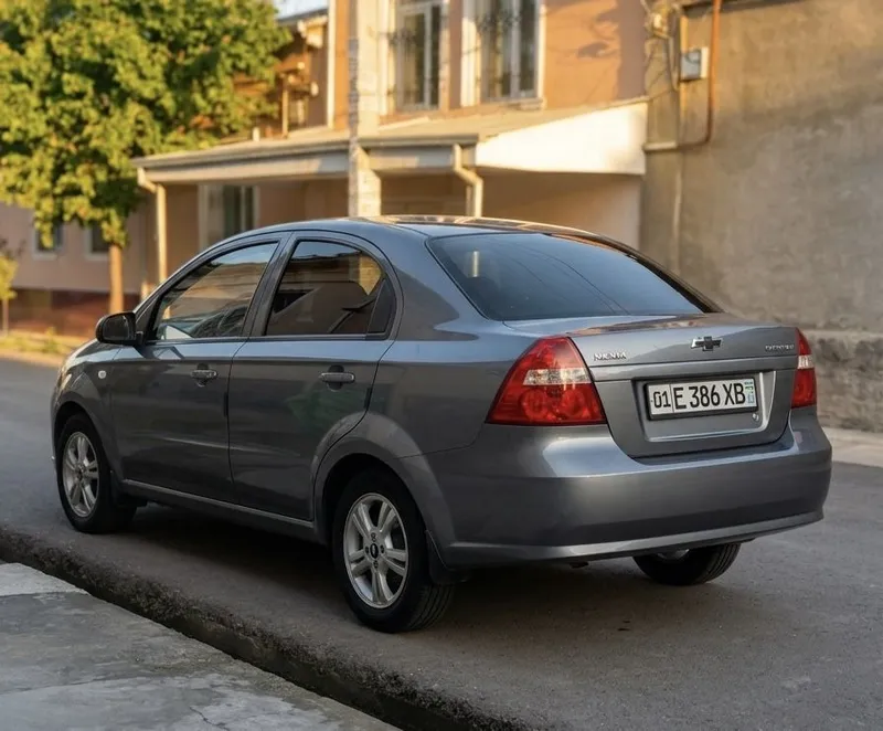 Chevrolet Nexia 3 Avtomat — фото 1