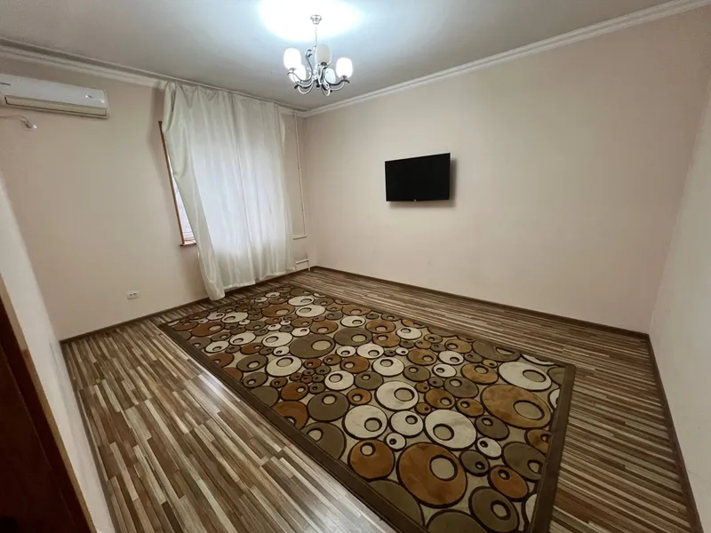 Срочно продаётся Высокопотолочка 2/4/4