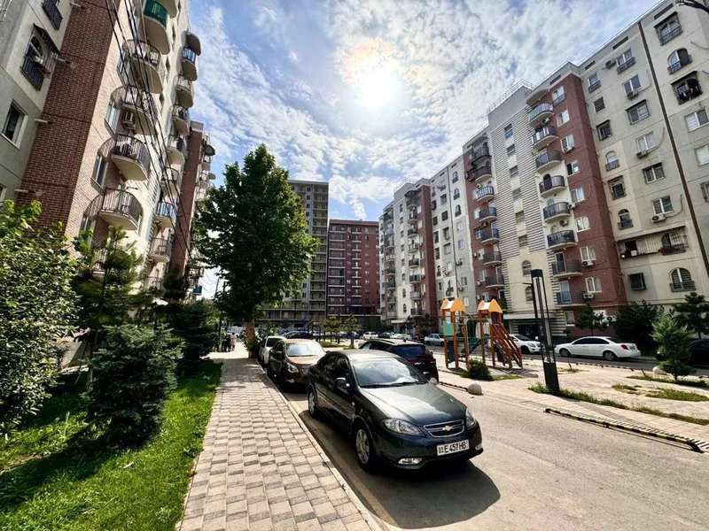 Срочно продается квартира 3/1/7.Метро Дустлик.
