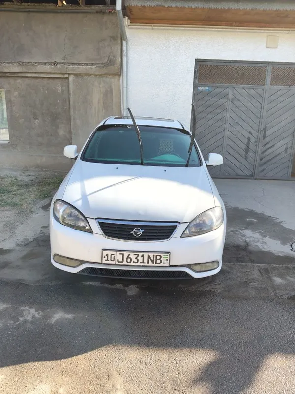 Lasetti 1.6 avtomat 5 Lasetti 1.6 avtomat 5