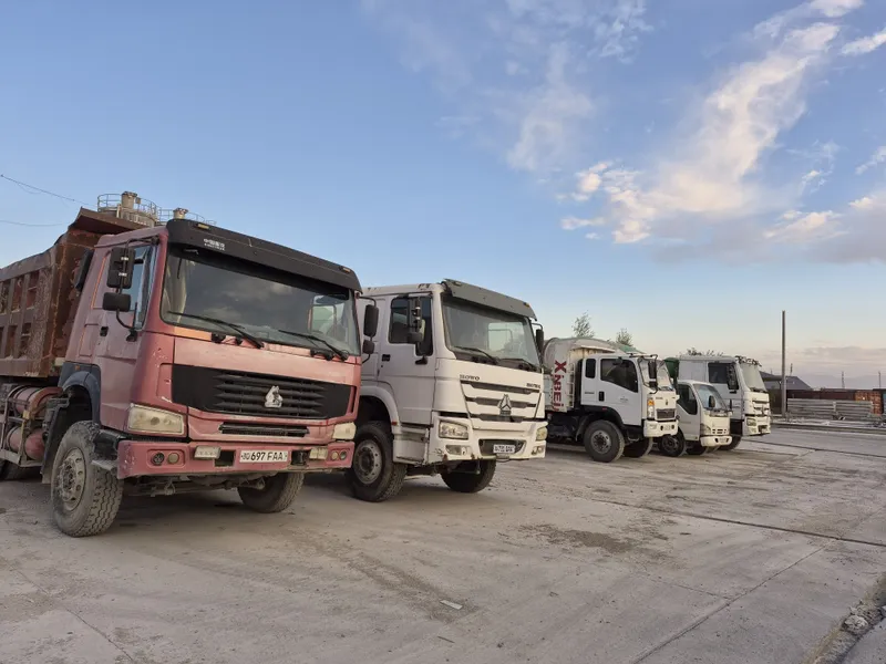 Курилиш учун авто машиналаримиз бор хизмат булса мурожат килинг. 8