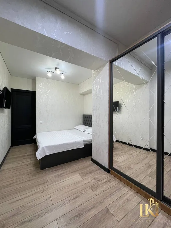 1-комнатная квартира на Ц-5 (ориентир Эрудит), 3/4 этаж, 45 м², с ремонтом — фото 4