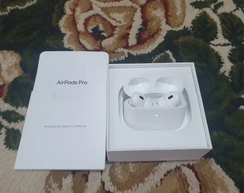 AirPods Pro 2 Type-C Оргинал Отличном Состояния 2 AirPods Pro 2 Type-C Оргинал Отличном Состояния 2